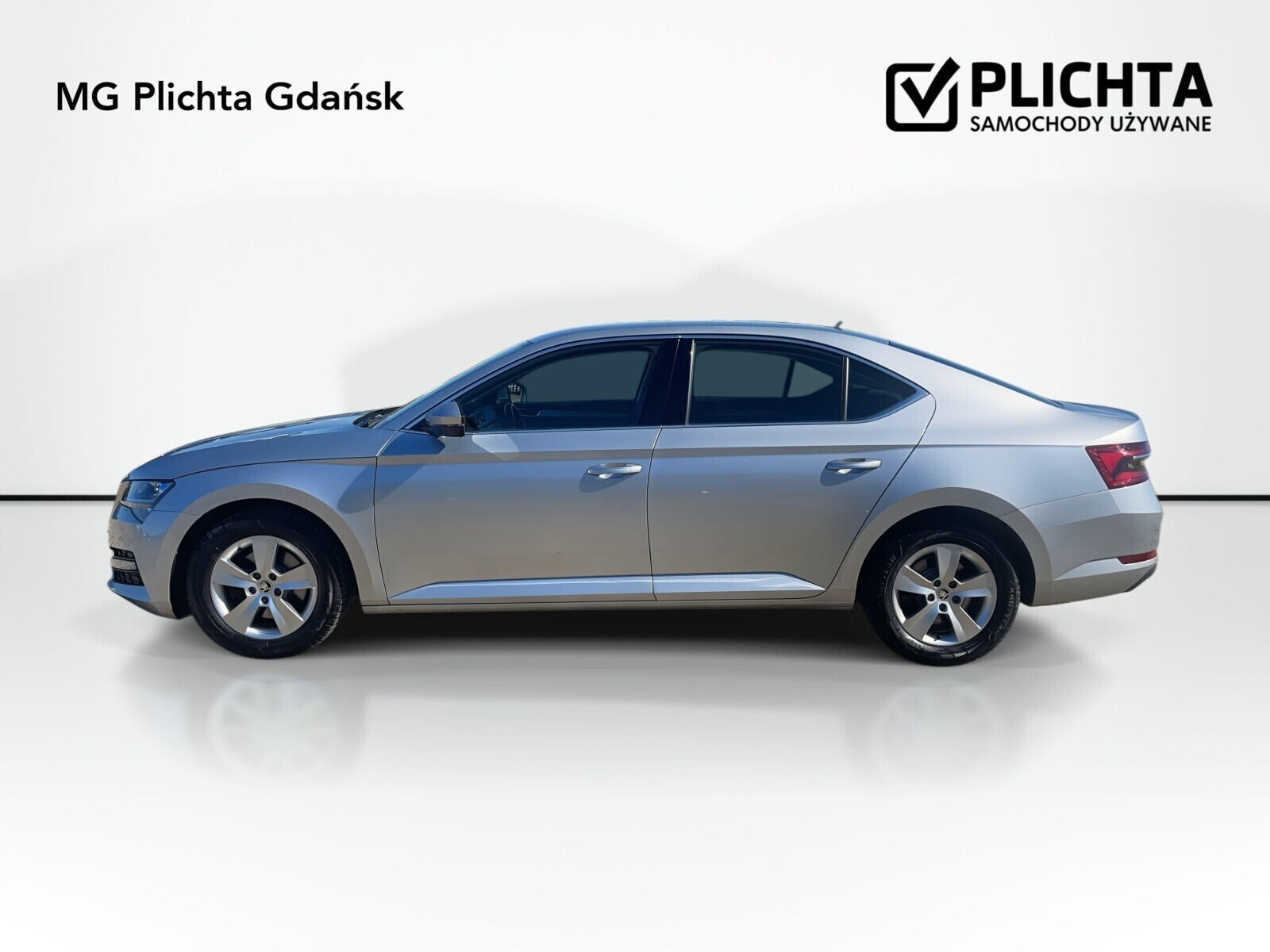 Škoda Superb - zdjęcie 8