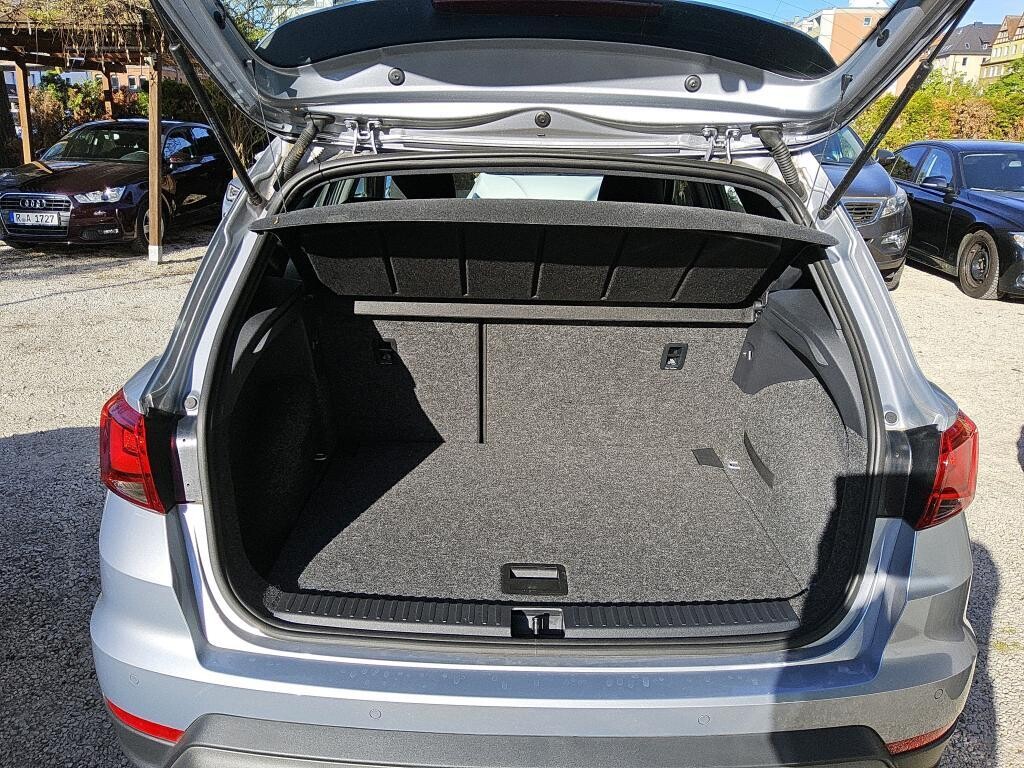 Seat Arona - zdjęcie 7