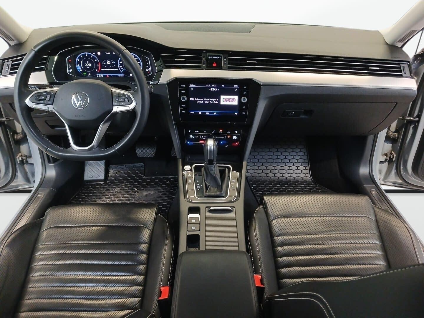 Volkswagen Passat - zdjęcie 9
