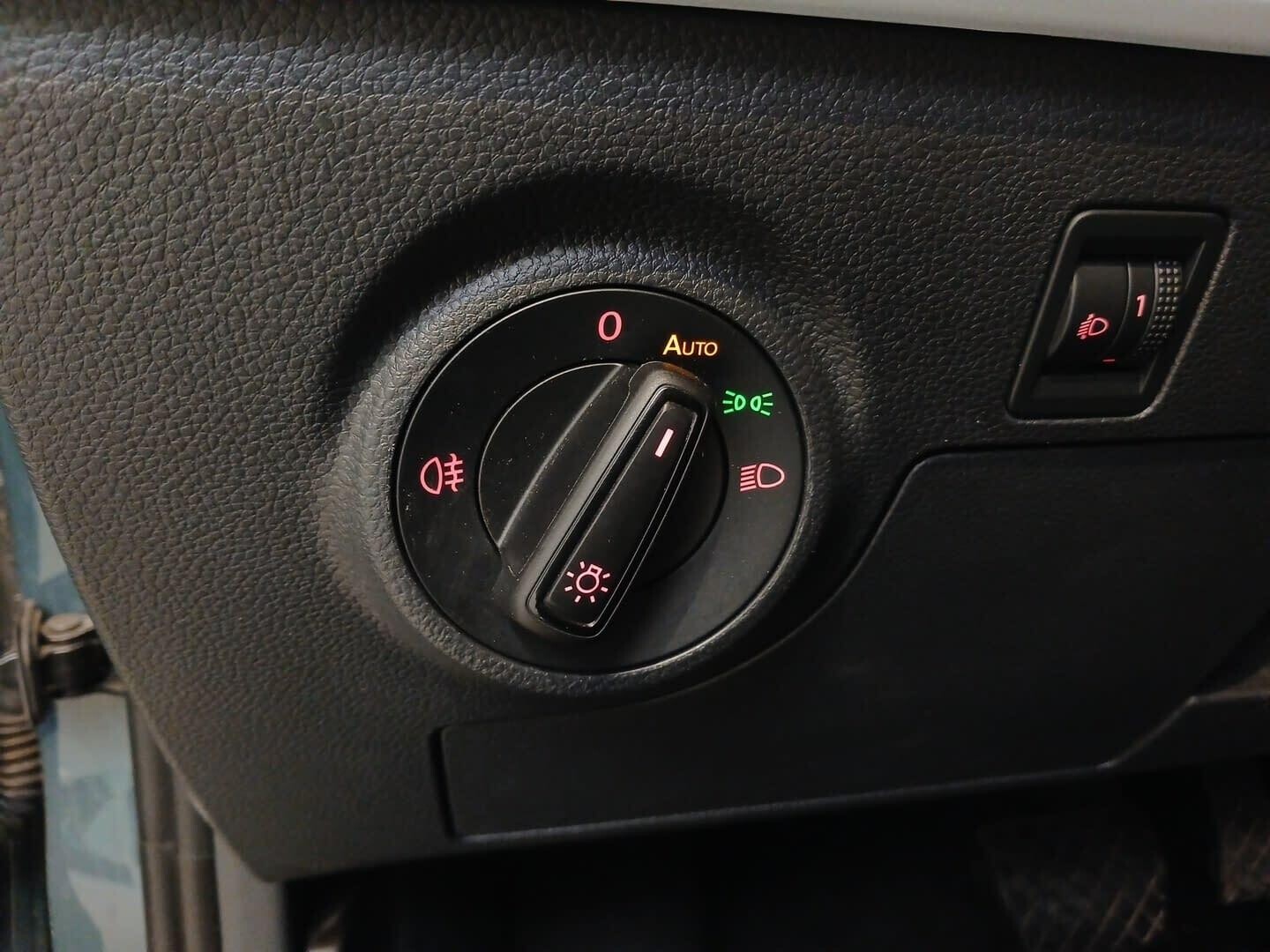 Seat Arona - zdjęcie 21