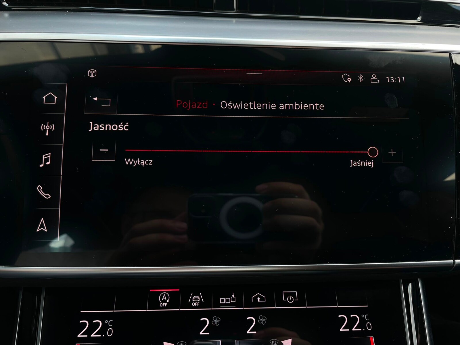 Audi A8 - zdjęcie 29