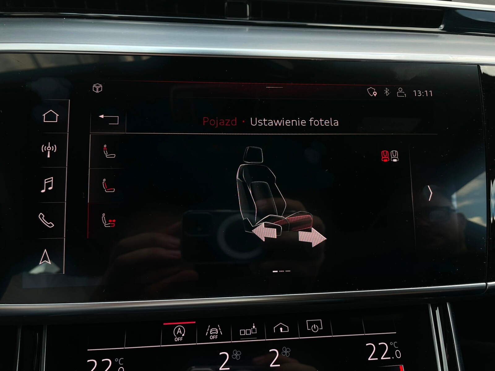 Audi A8 - zdjęcie 28