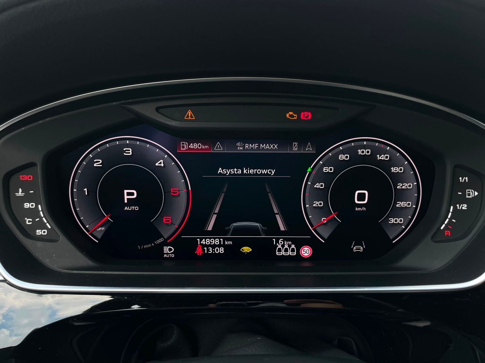 Audi A8 - zdjęcie 26