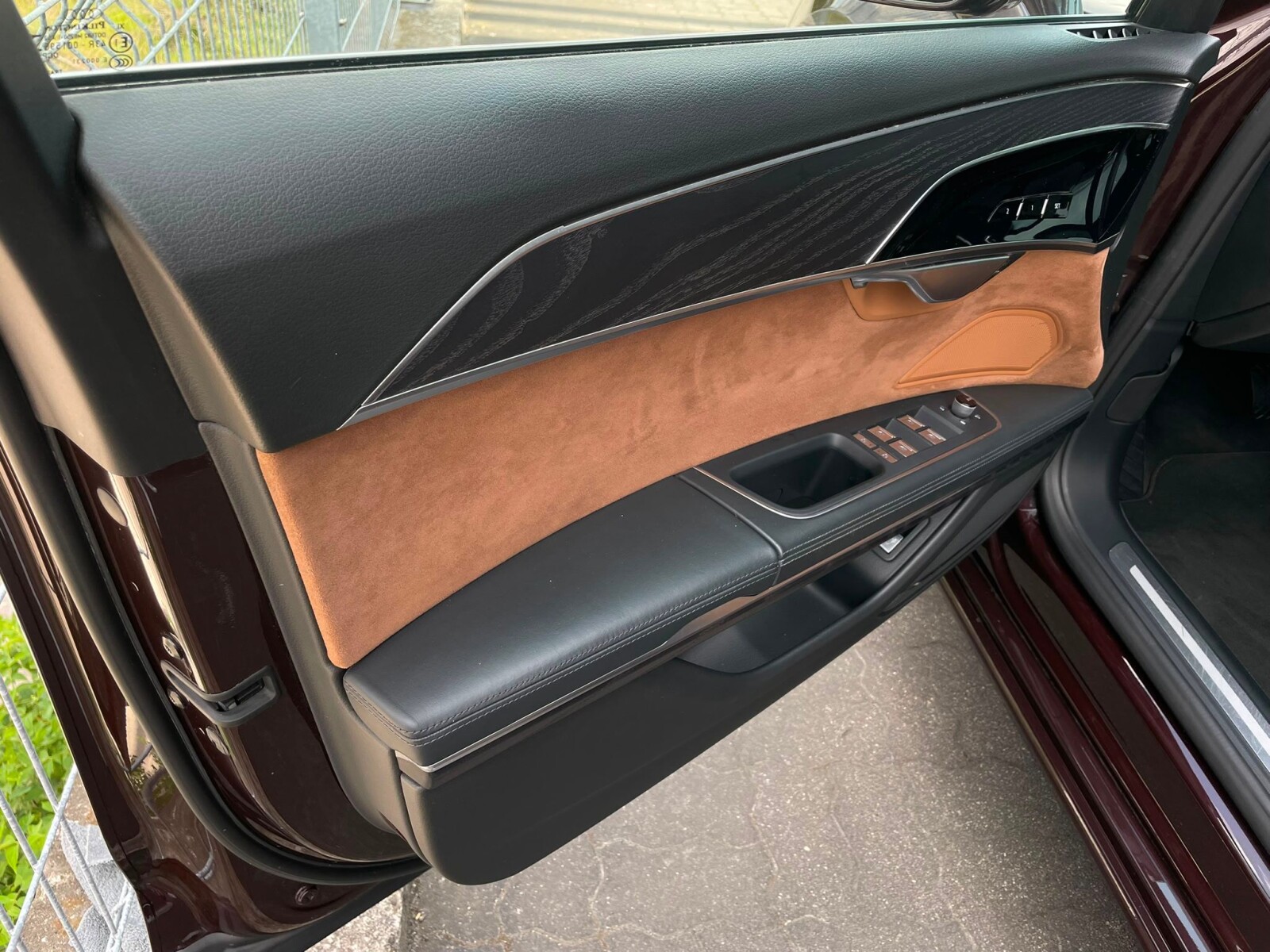 Audi A8 - zdjęcie 18