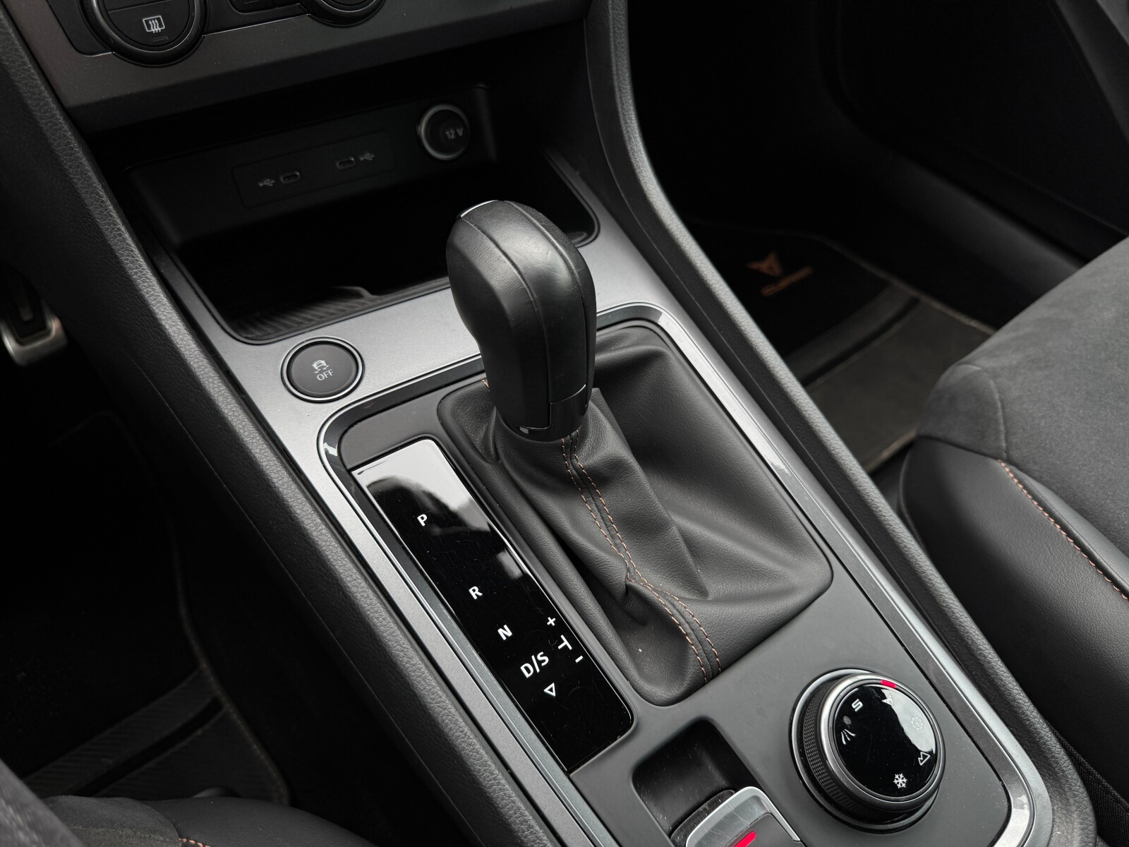 Cupra Ateca - zdjęcie 30