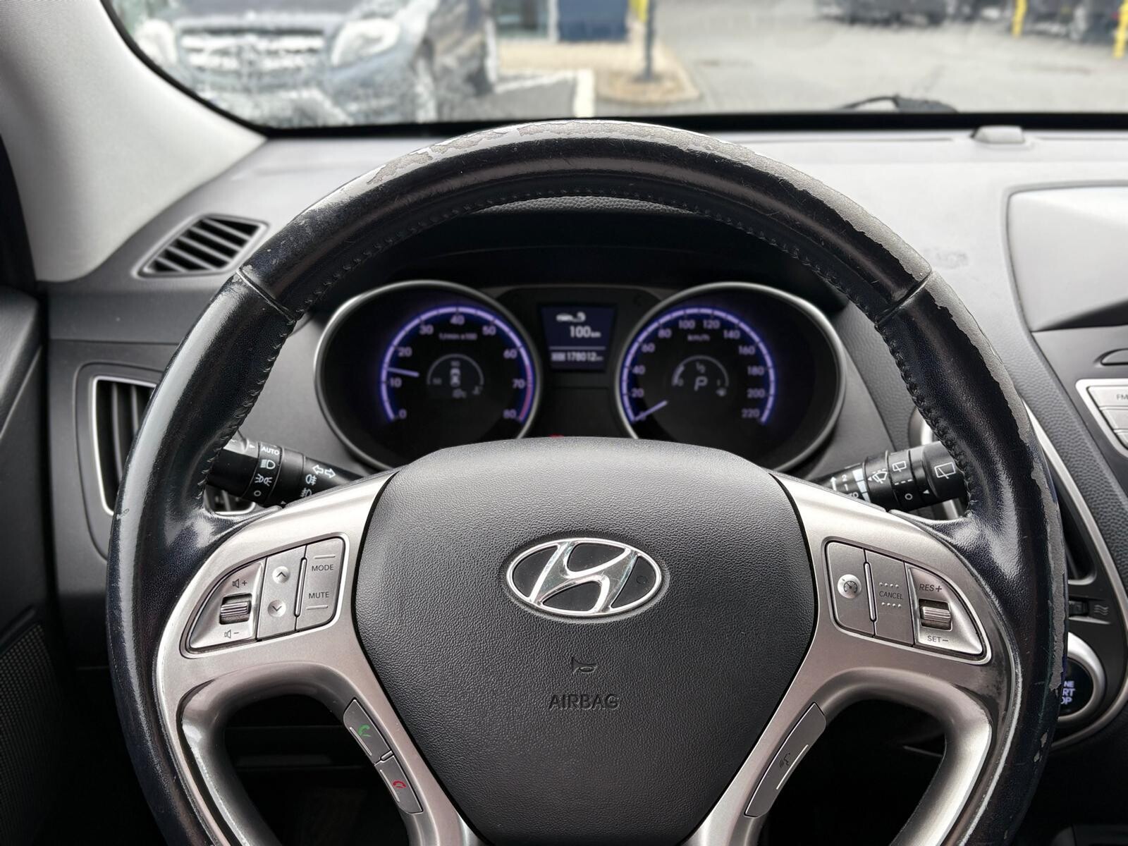 Hyundai ix35 - zdjęcie 6