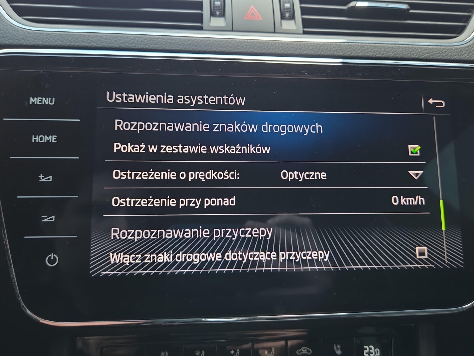 Škoda Superb - zdjęcie 29