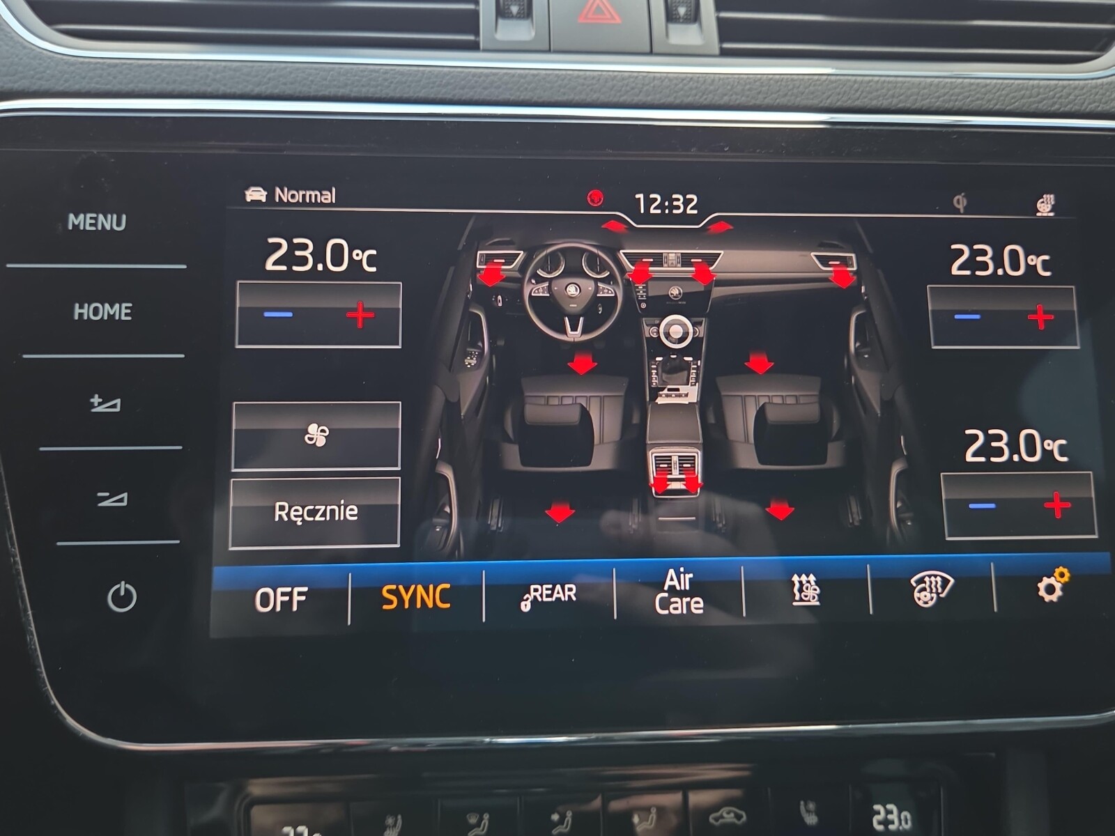 Škoda Superb - zdjęcie 31
