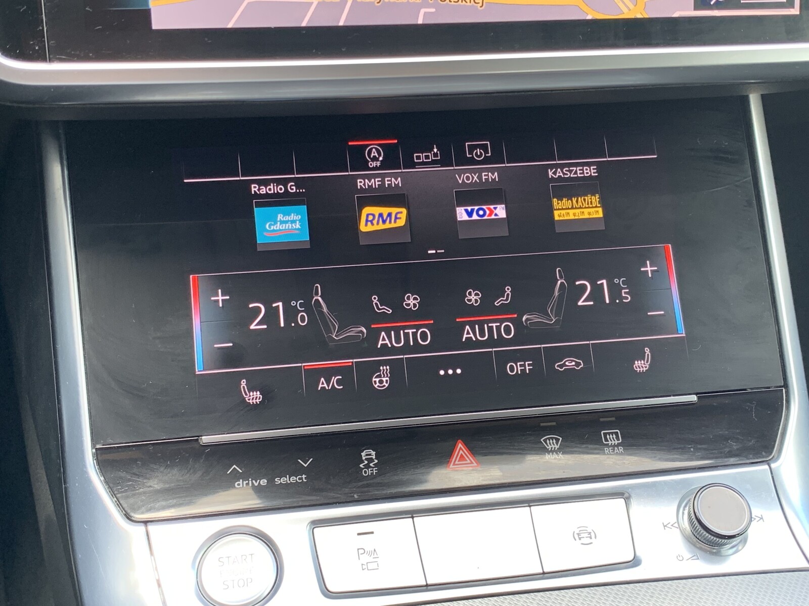Audi A6 Limousine - zdjęcie 19