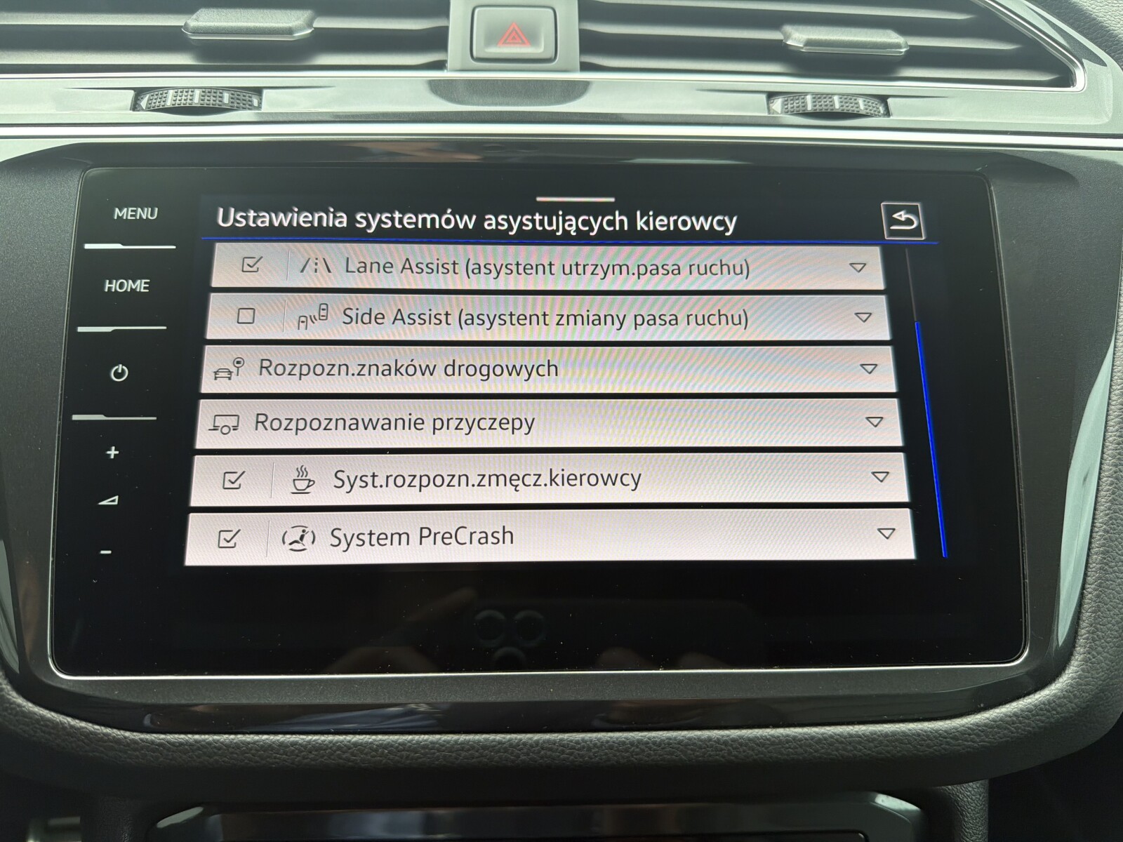 Volkswagen Tiguan - zdjęcie 31