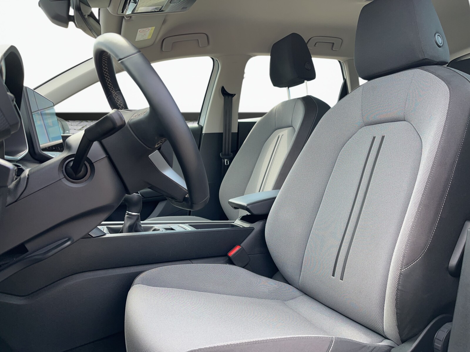 Seat Leon Sportstourer - zdjęcie 12