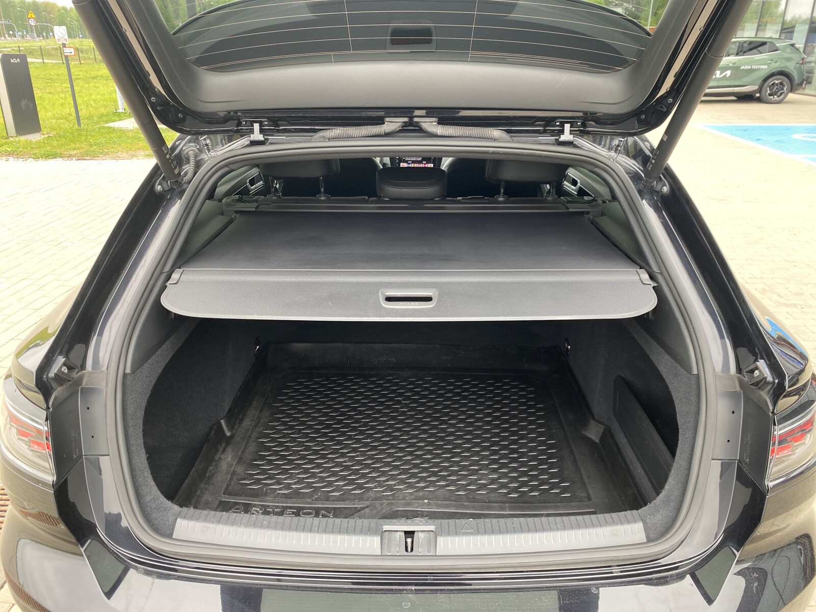 Volkswagen Arteon - zdjęcie 13
