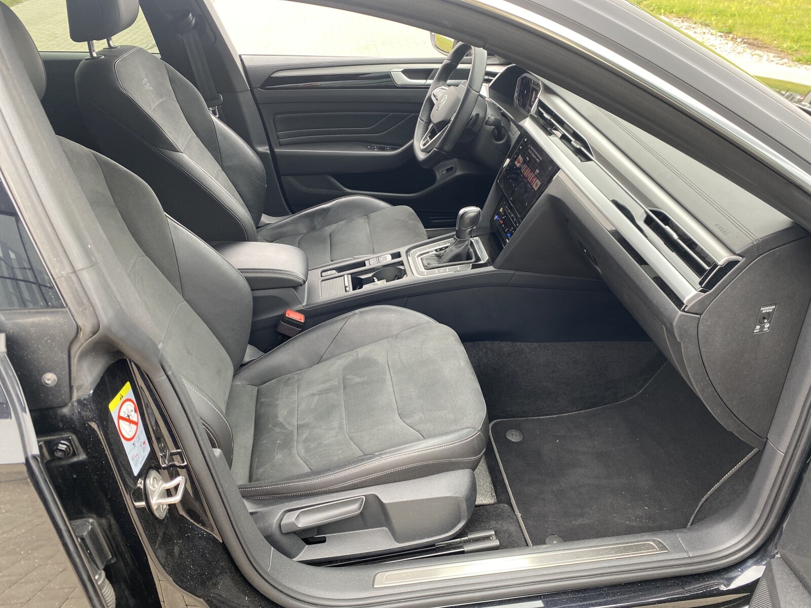 Volkswagen Arteon - zdjęcie 16