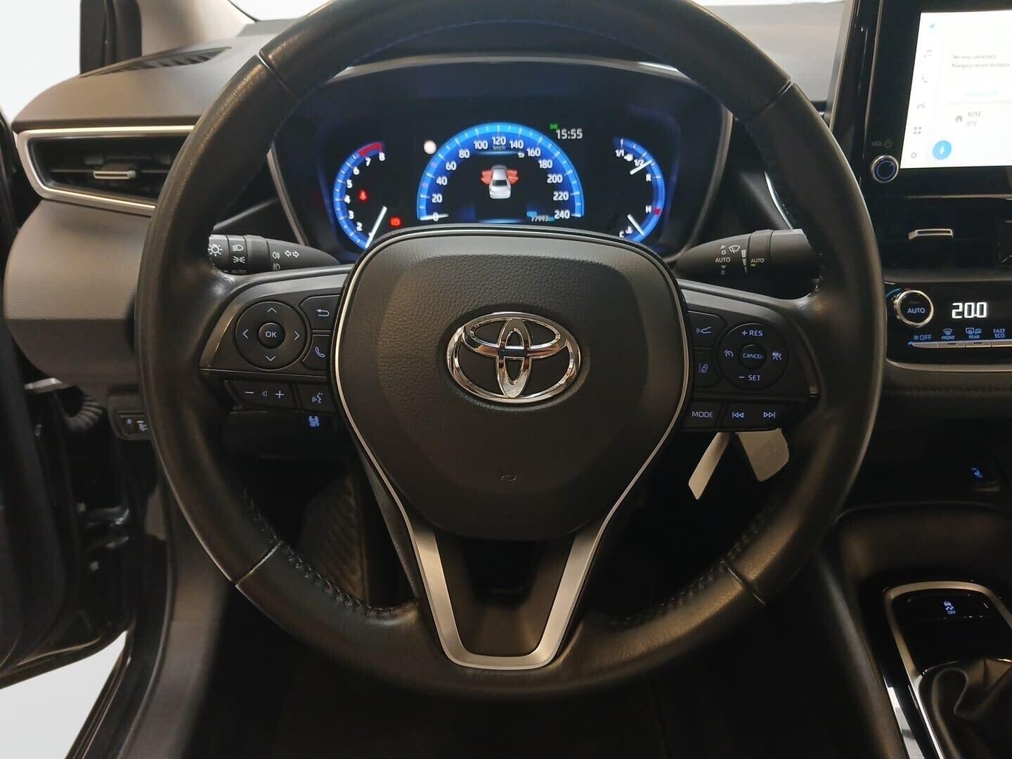 Toyota Corolla - zdjęcie 18
