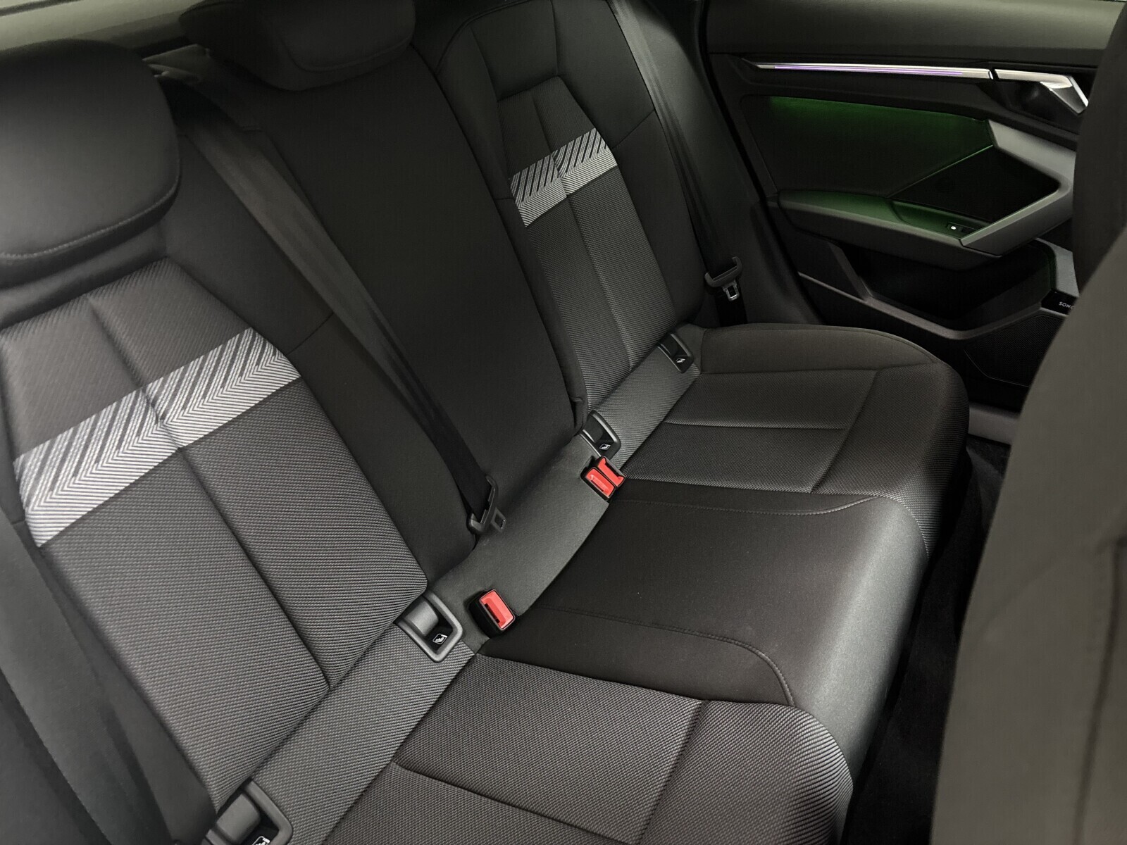 Audi A3 Sportback - zdjęcie 31
