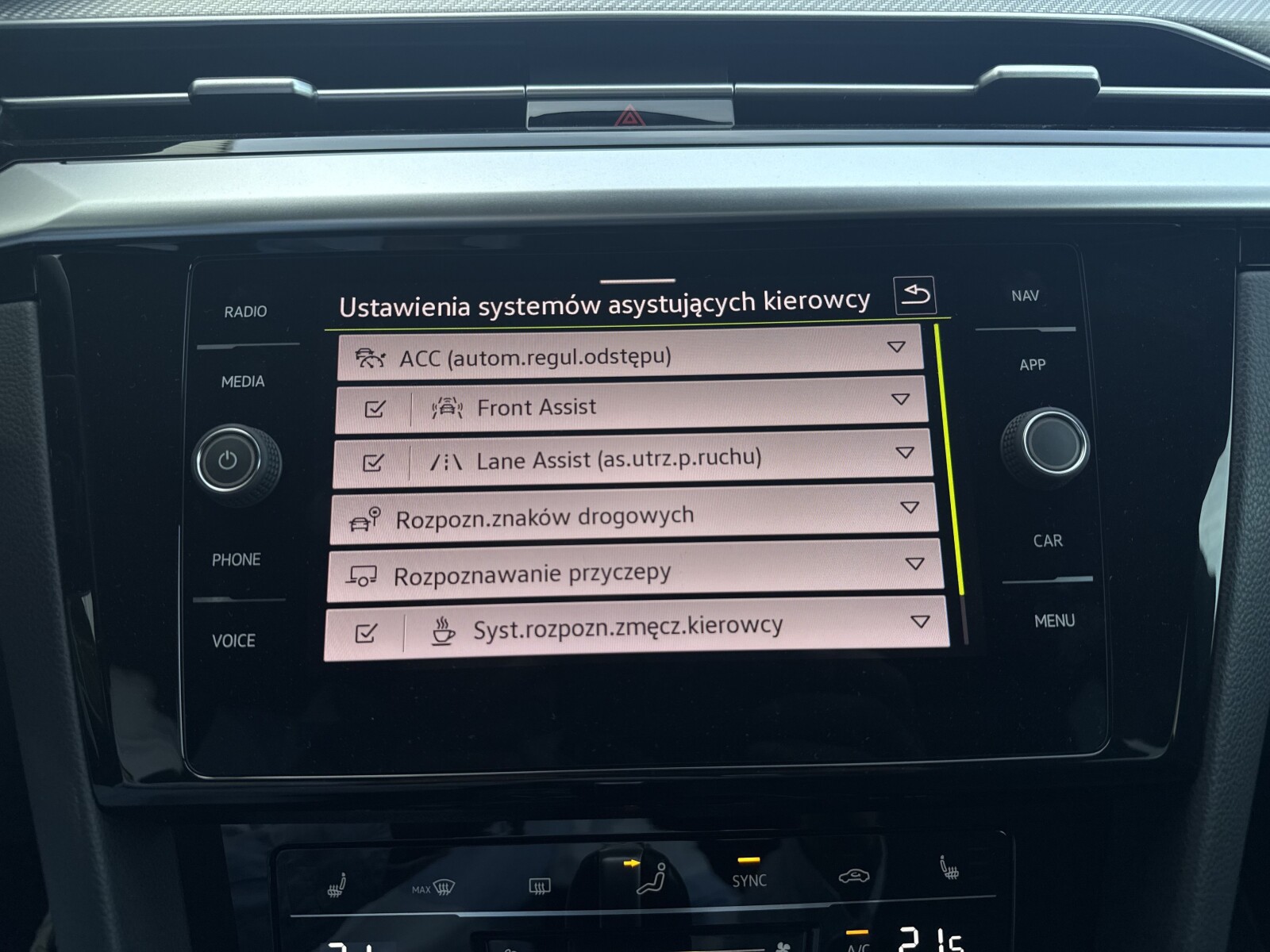 Volkswagen Arteon Shooting Brake - zdjęcie 25