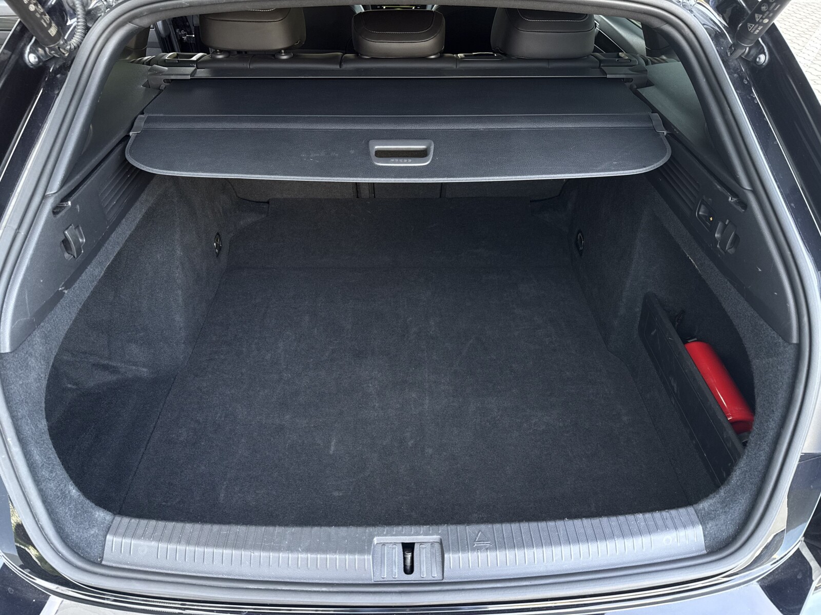 Volkswagen Arteon Shooting Brake - zdjęcie 32