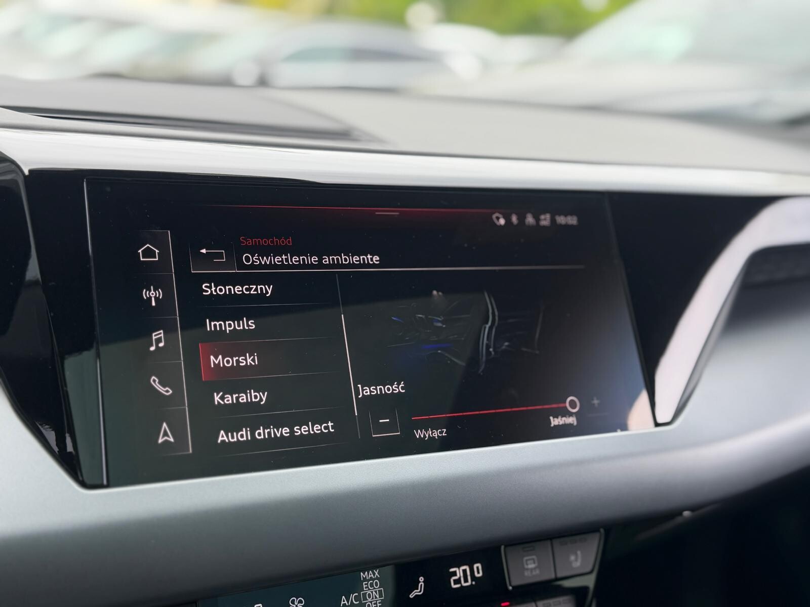 Audi e-tron GT quattro - zdjęcie 35
