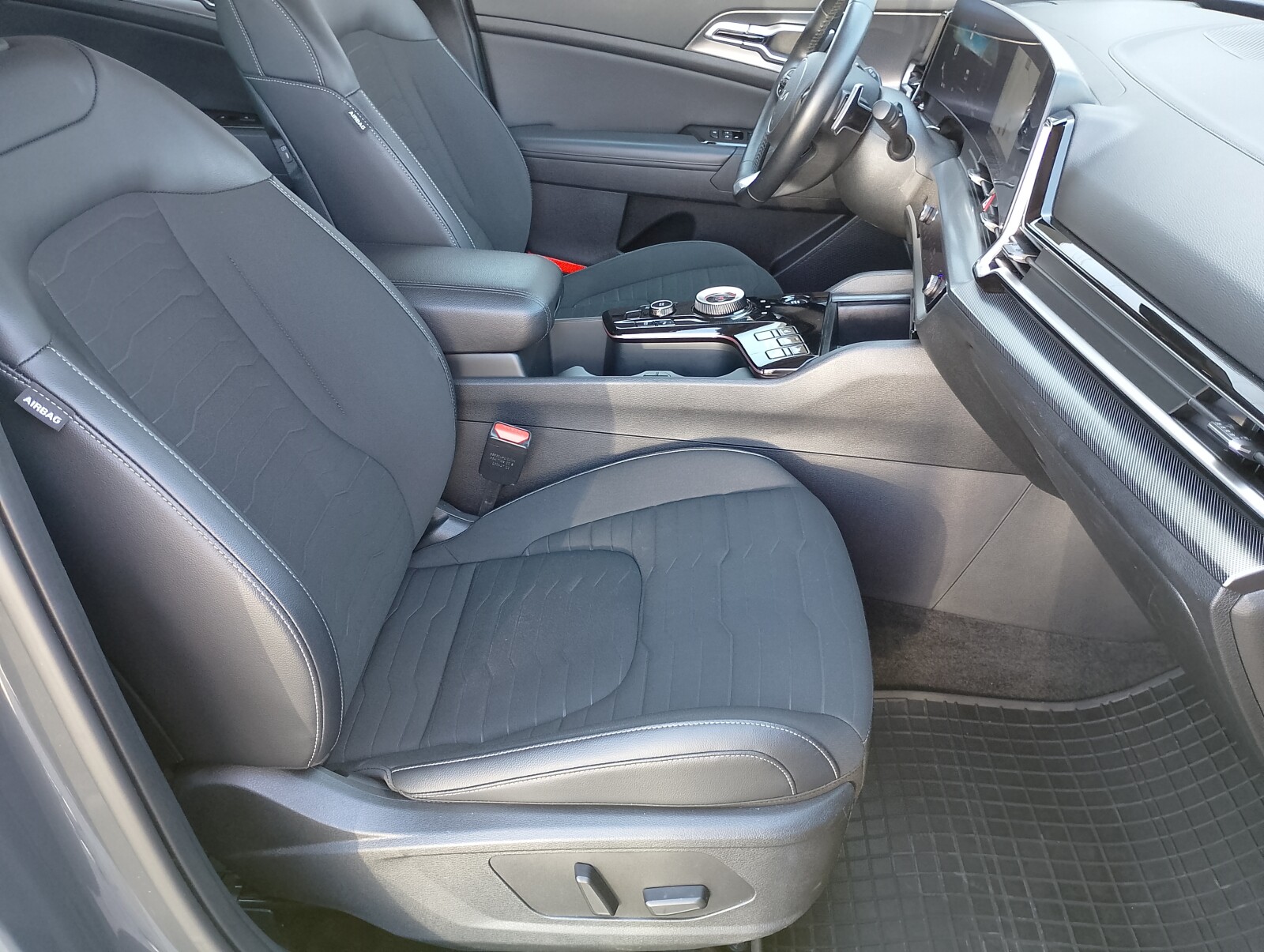 Kia Sportage - zdjęcie 11