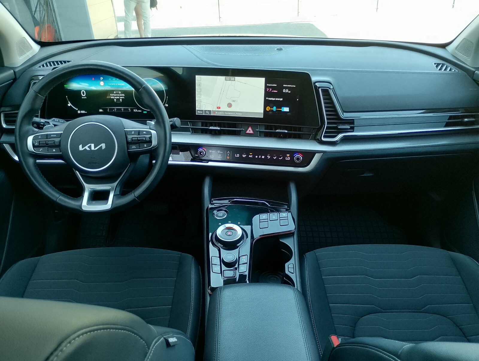 Kia Sportage - zdjęcie 24