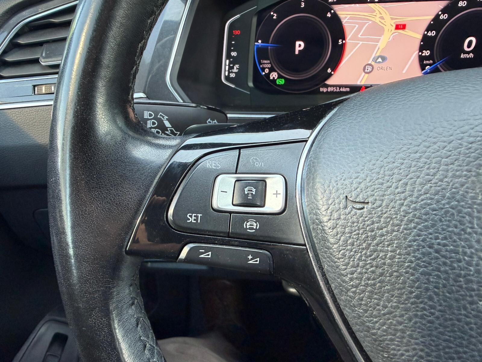 Volkswagen Tiguan Allspace - zdjęcie 20