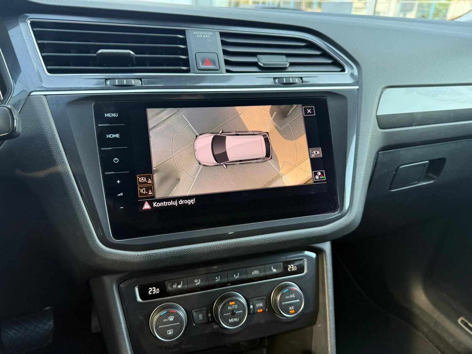 Volkswagen Tiguan Allspace - zdjęcie 25