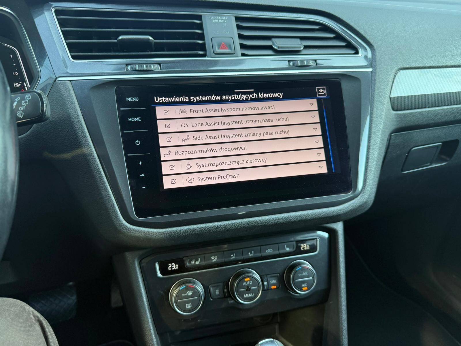 Volkswagen Tiguan Allspace - zdjęcie 27