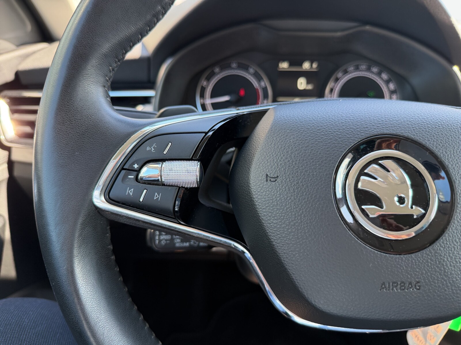 Škoda Kamiq - zdjęcie 17