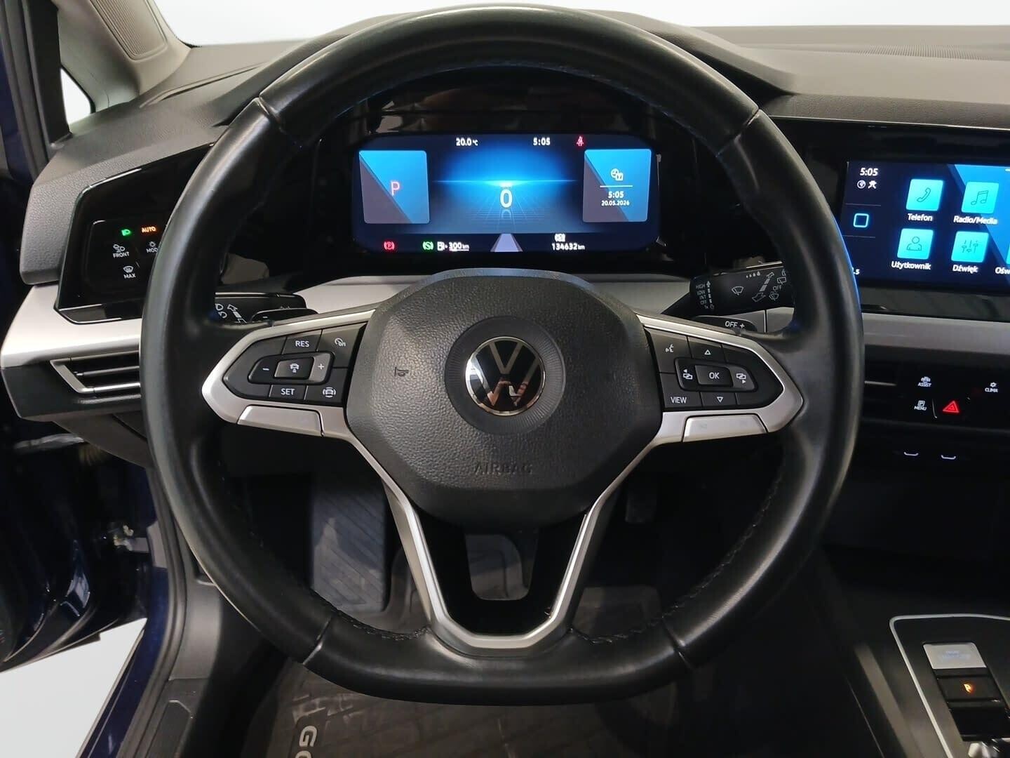 Volkswagen Golf - zdjęcie 21