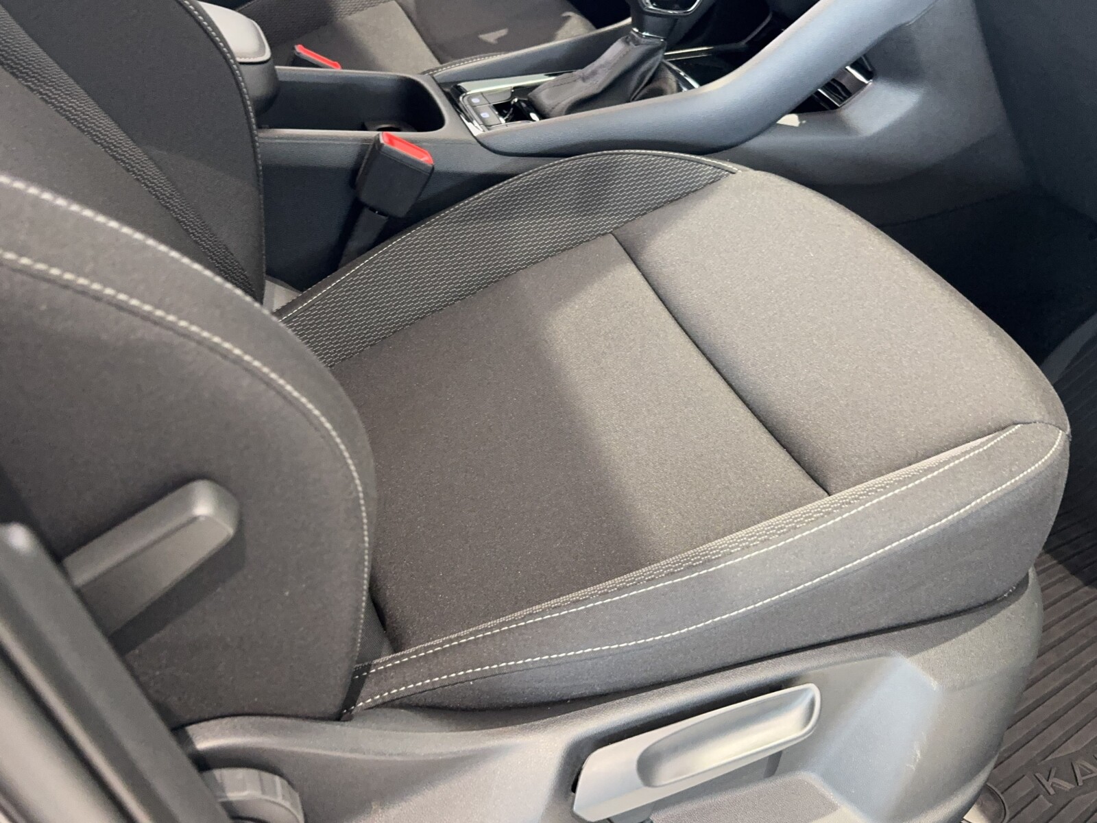 Škoda Karoq - zdjęcie 16