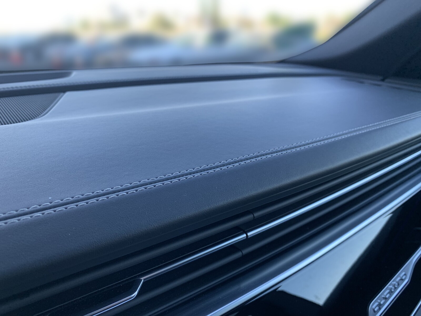 Audi Q8 - zdjęcie 30