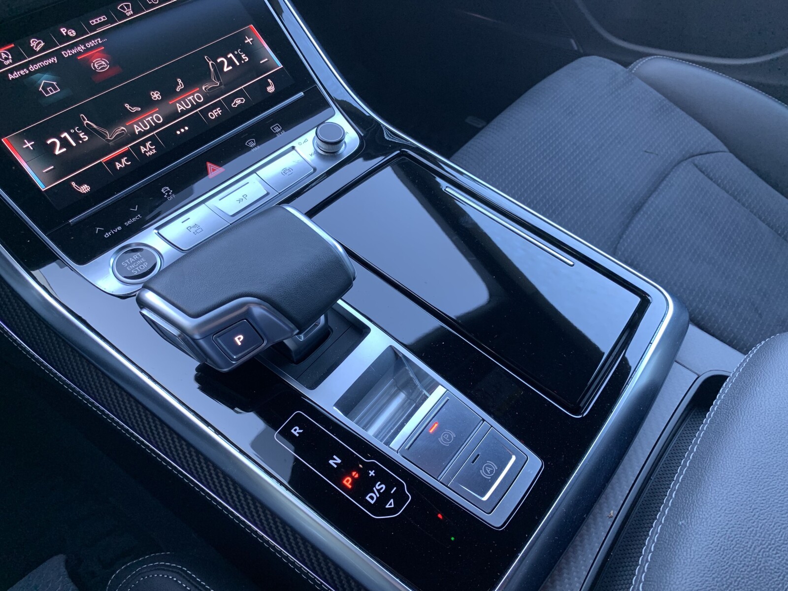 Audi Q8 - zdjęcie 25