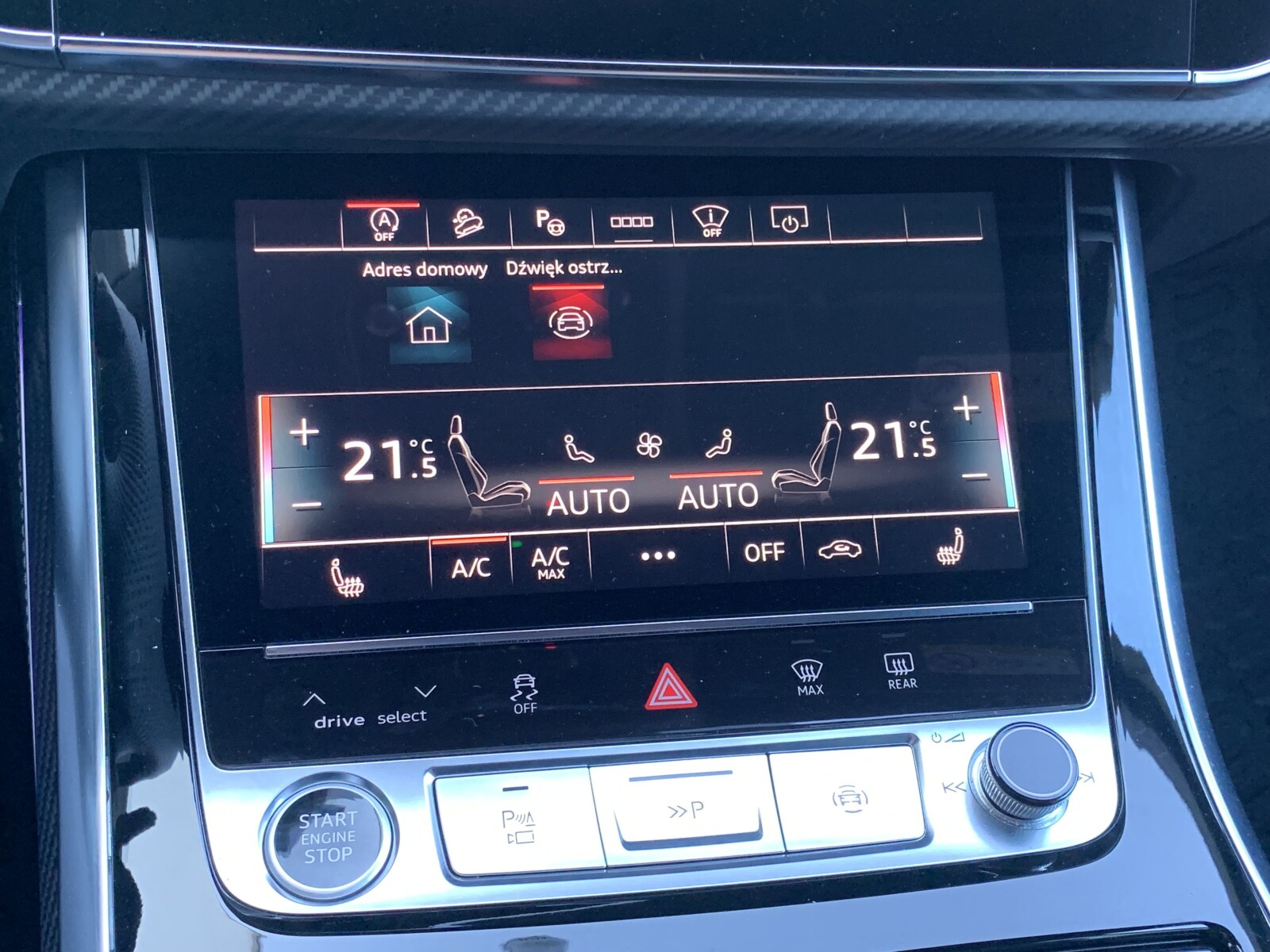 Audi Q8 - zdjęcie 24