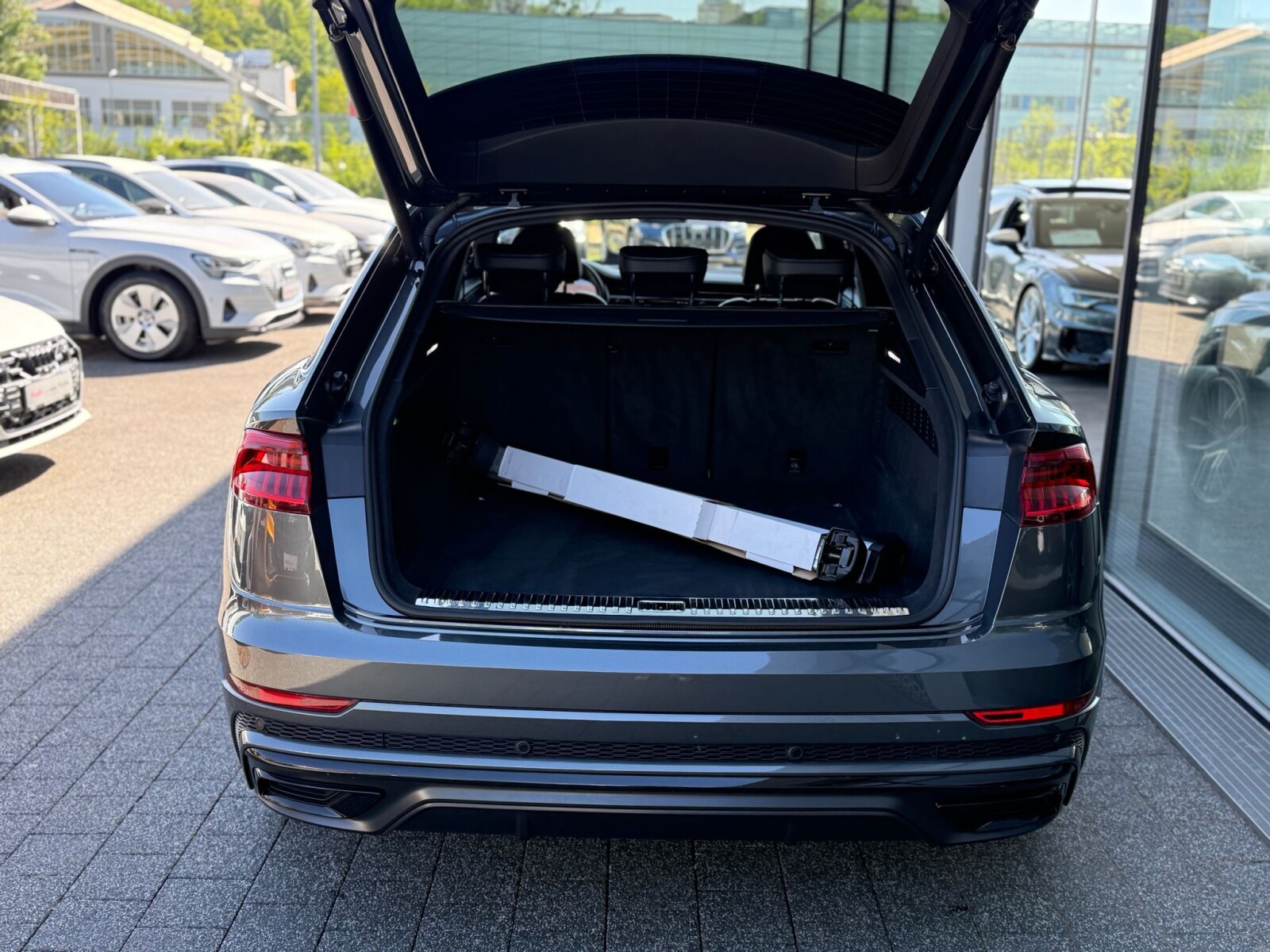 Audi Q8 - zdjęcie 12