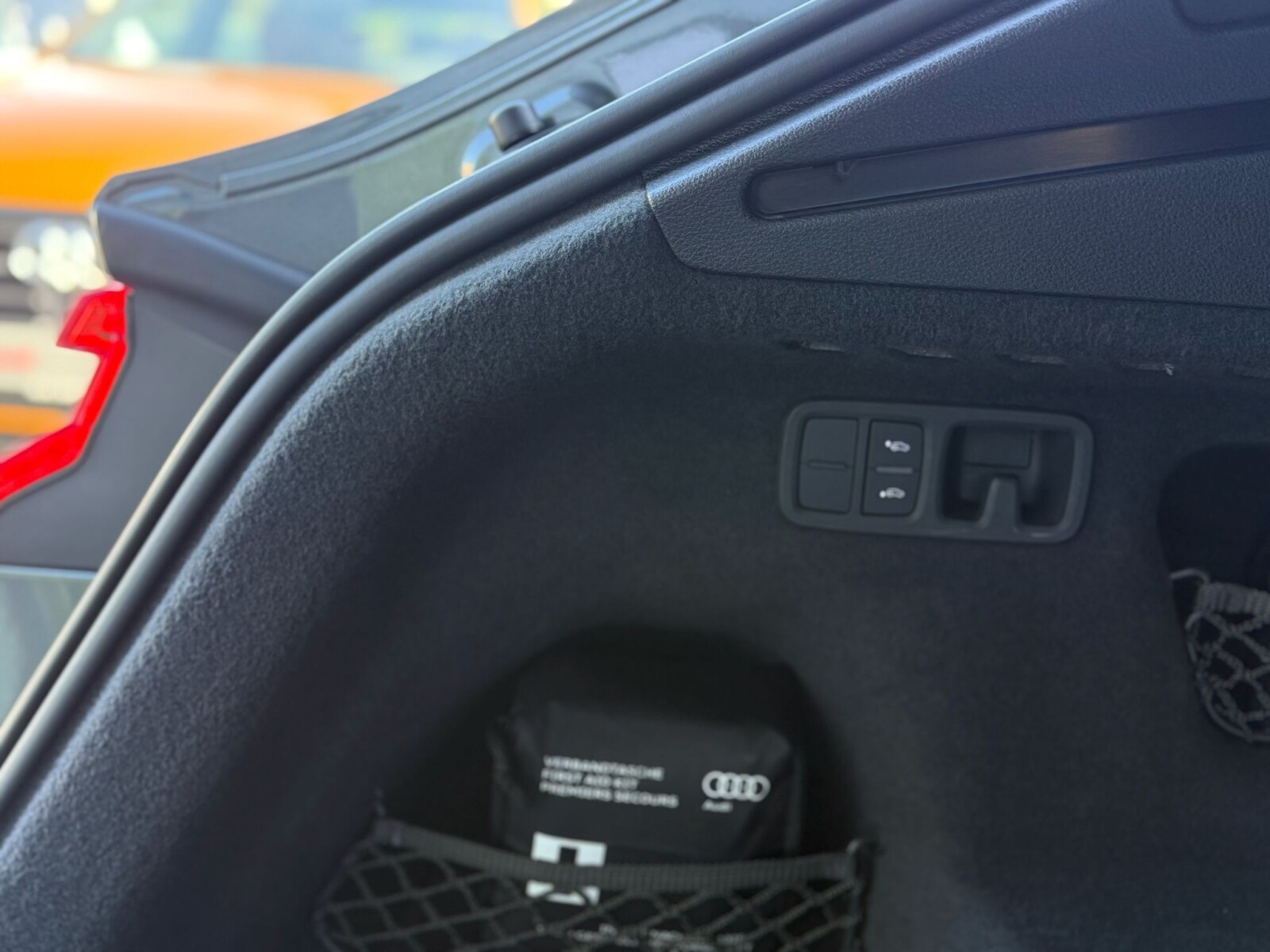 Audi Q8 - zdjęcie 13