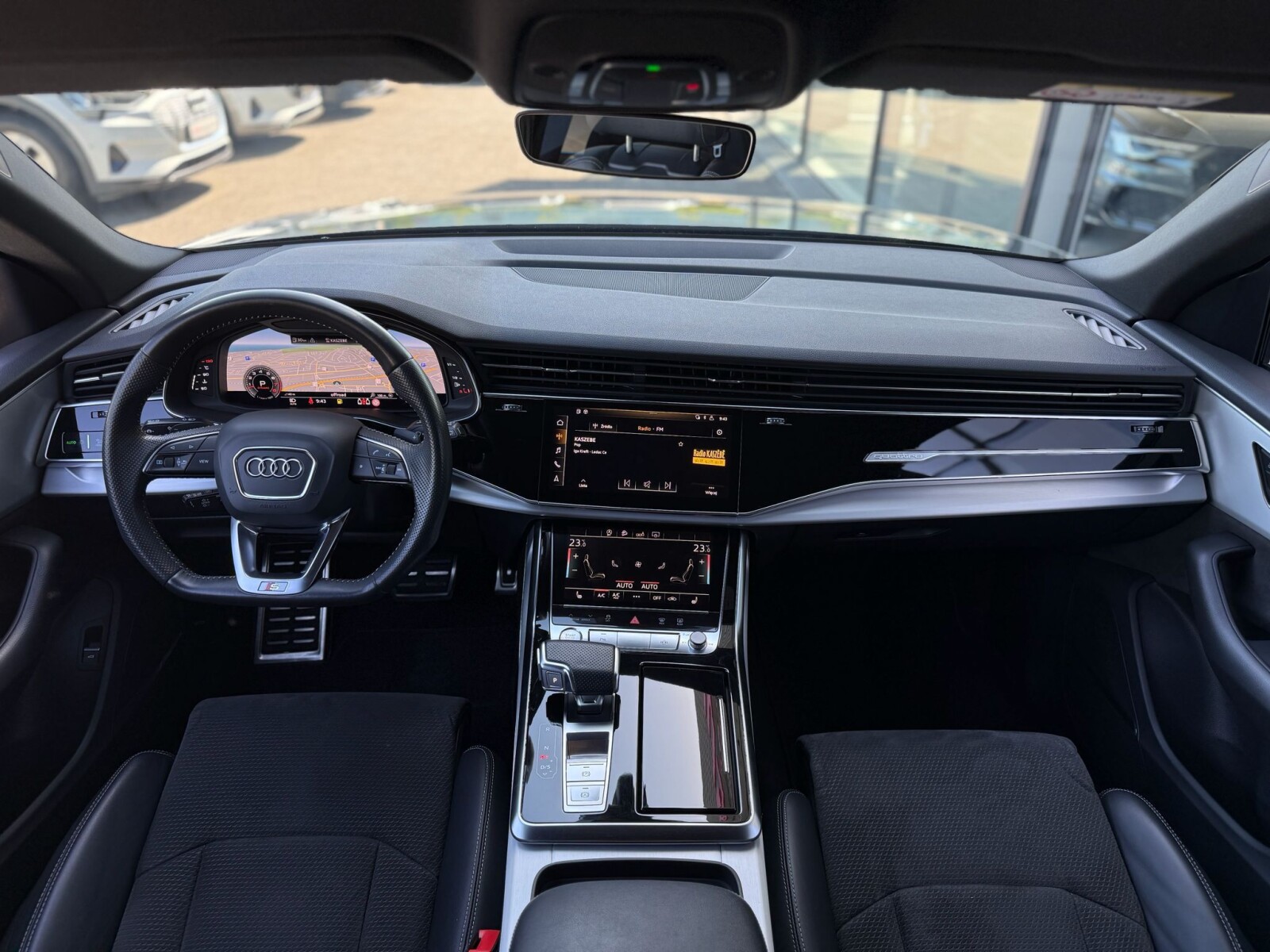 Audi Q8 - zdjęcie 26