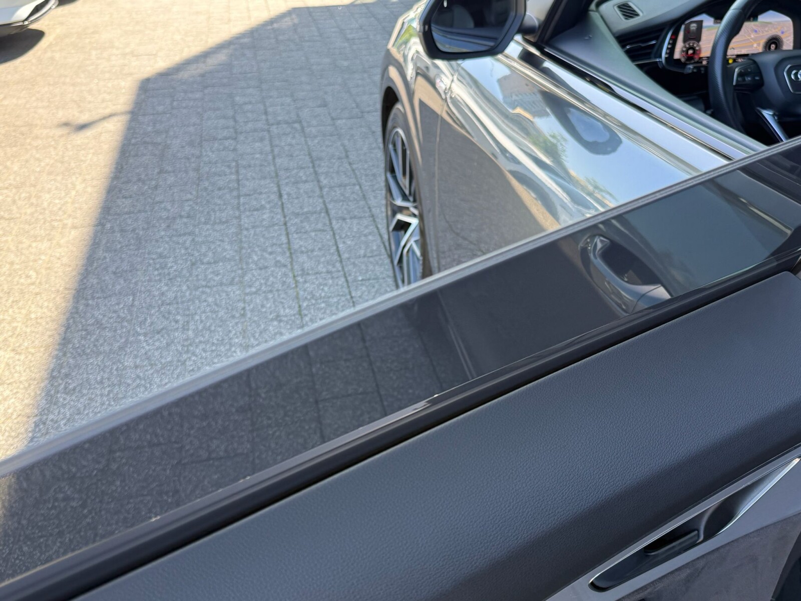 Audi Q8 - zdjęcie 22