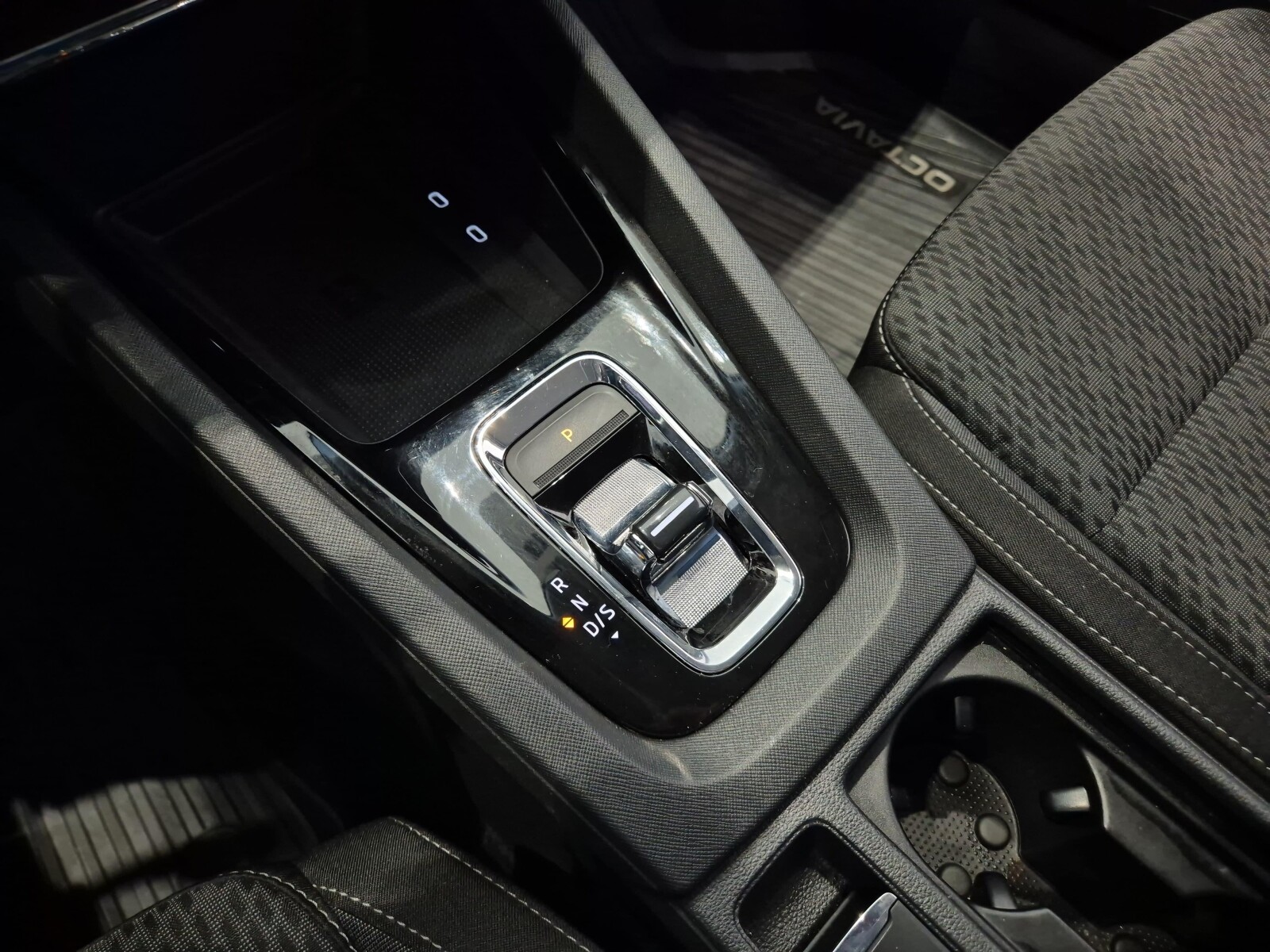 Škoda Octavia - zdjęcie 13