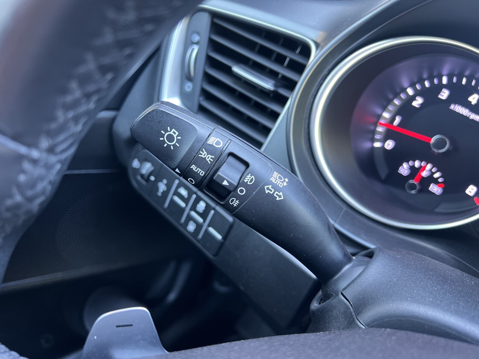 Kia Ceed - zdjęcie 13