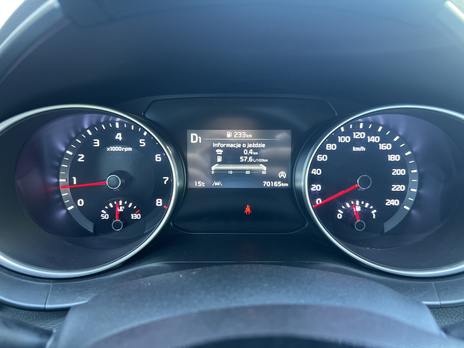 Kia Ceed - zdjęcie 11