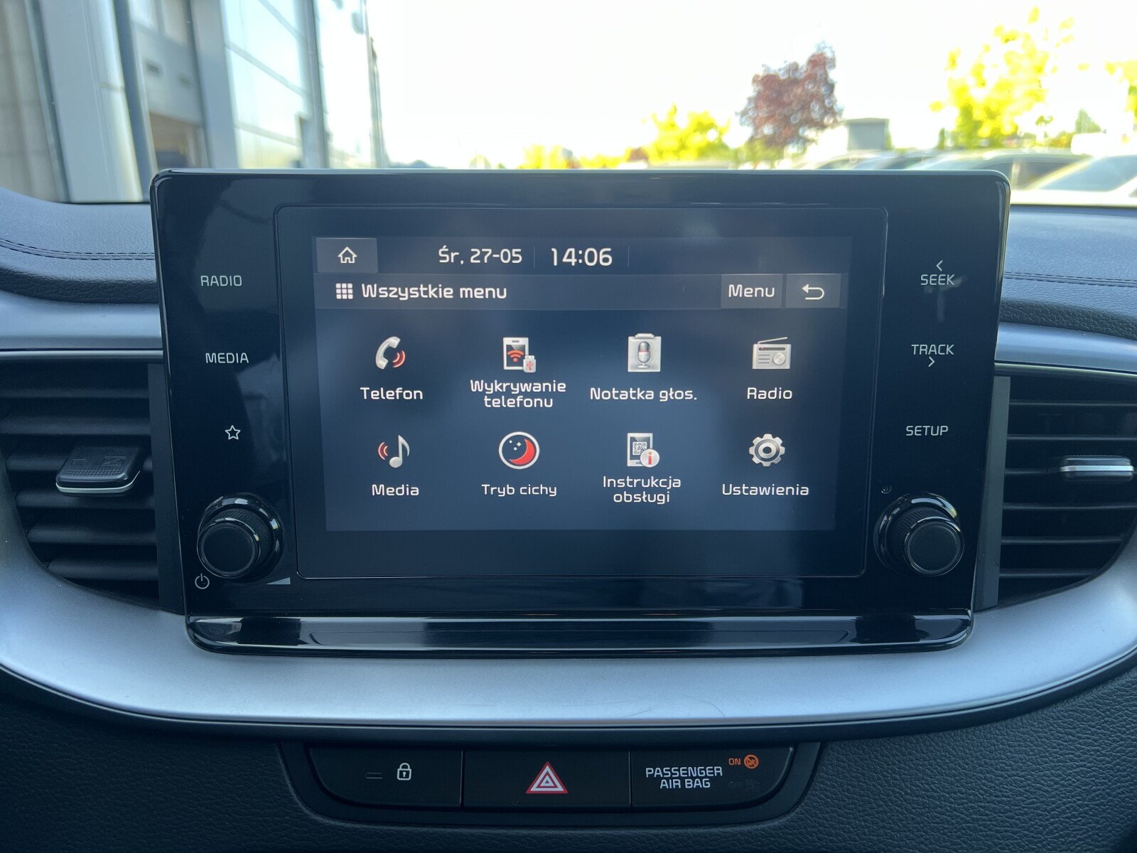 Kia Ceed - zdjęcie 18