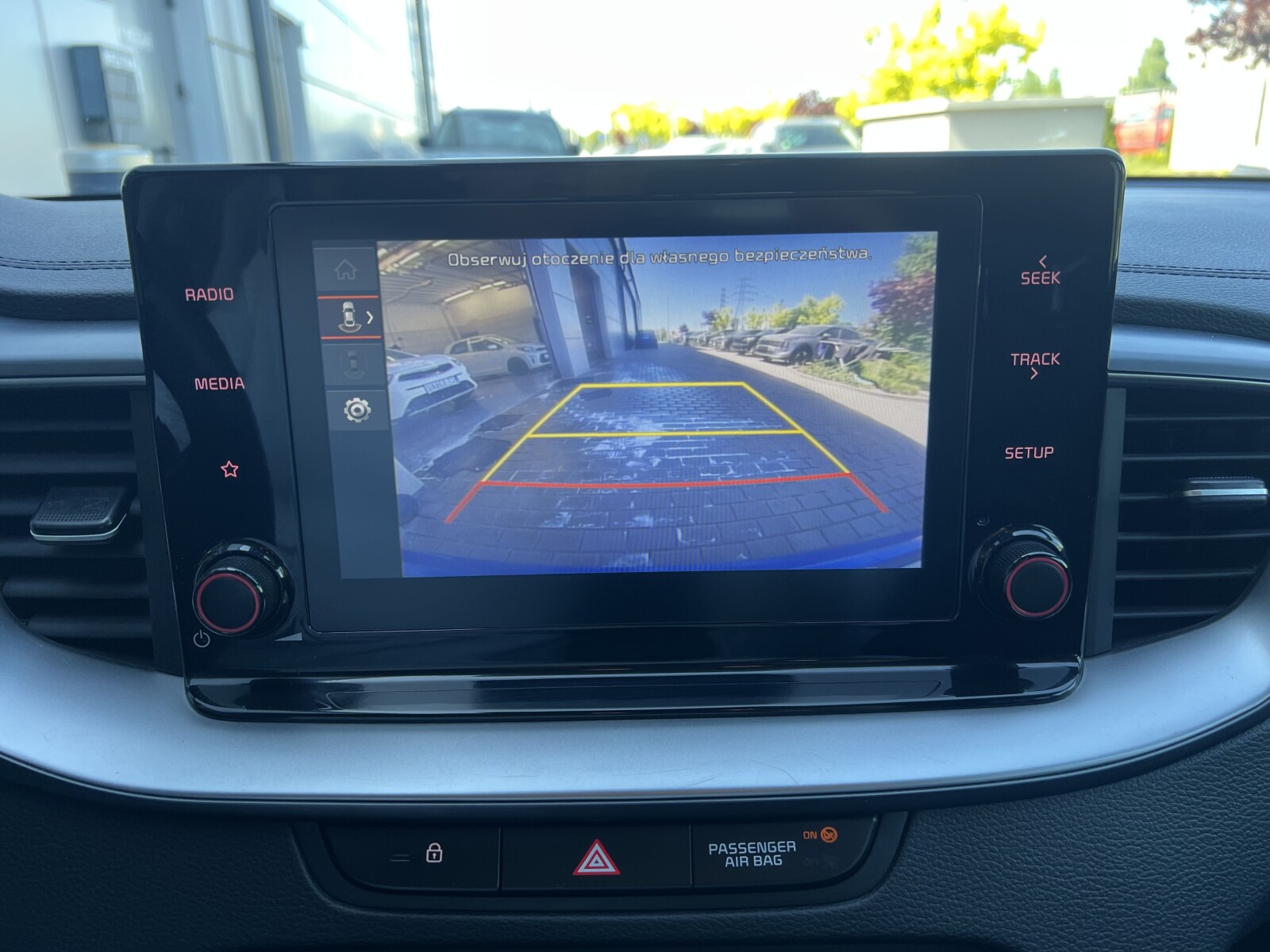 Kia Ceed - zdjęcie 23
