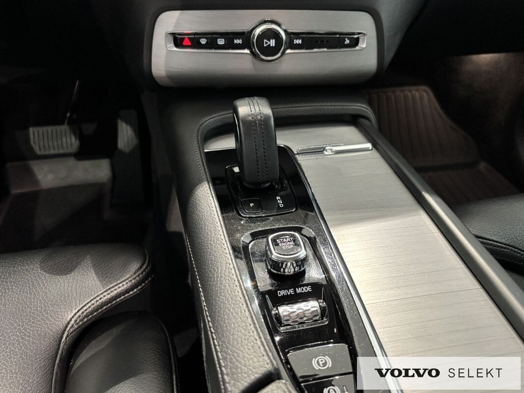 Volvo XC 90 - zdjęcie 16