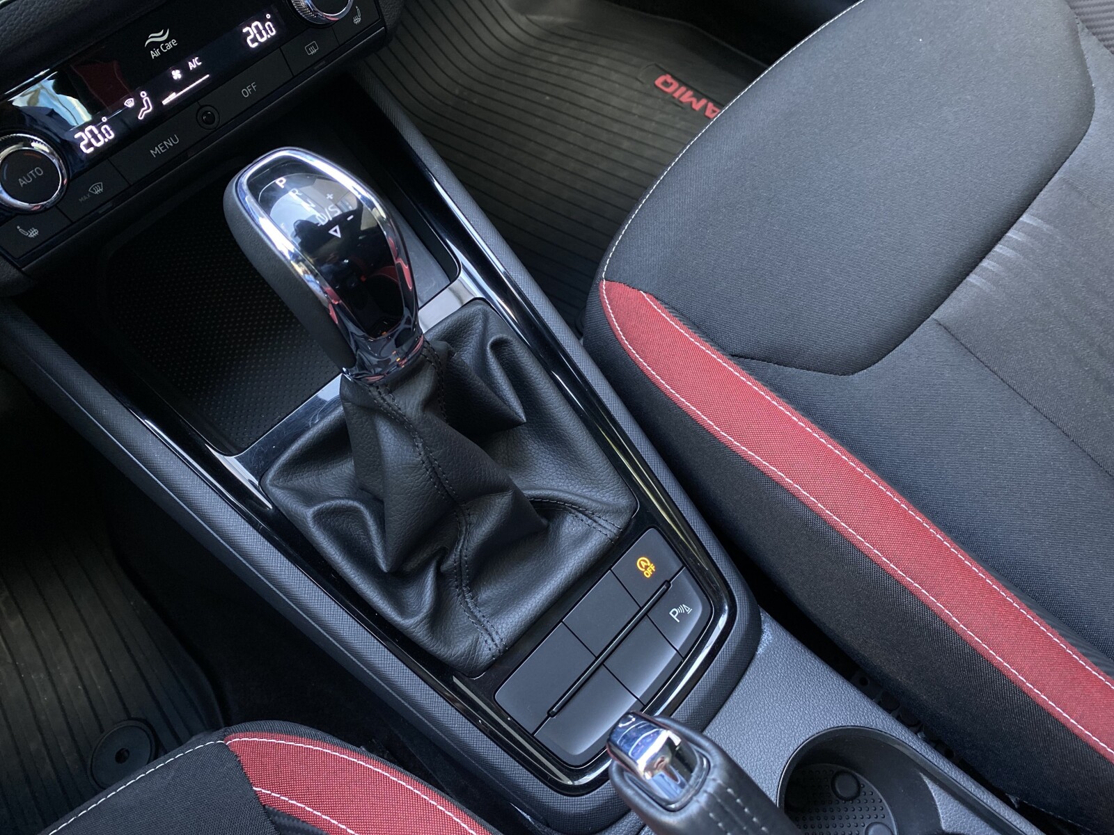 Škoda Kamiq - zdjęcie 18