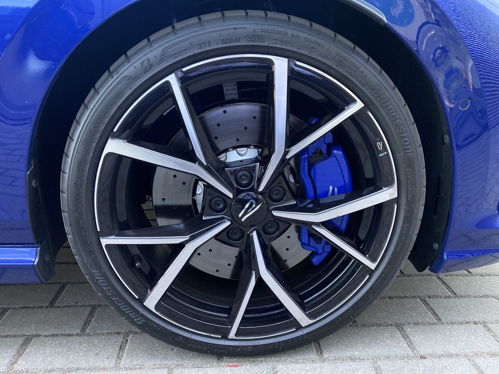 Volkswagen Golf - zdjęcie 37
