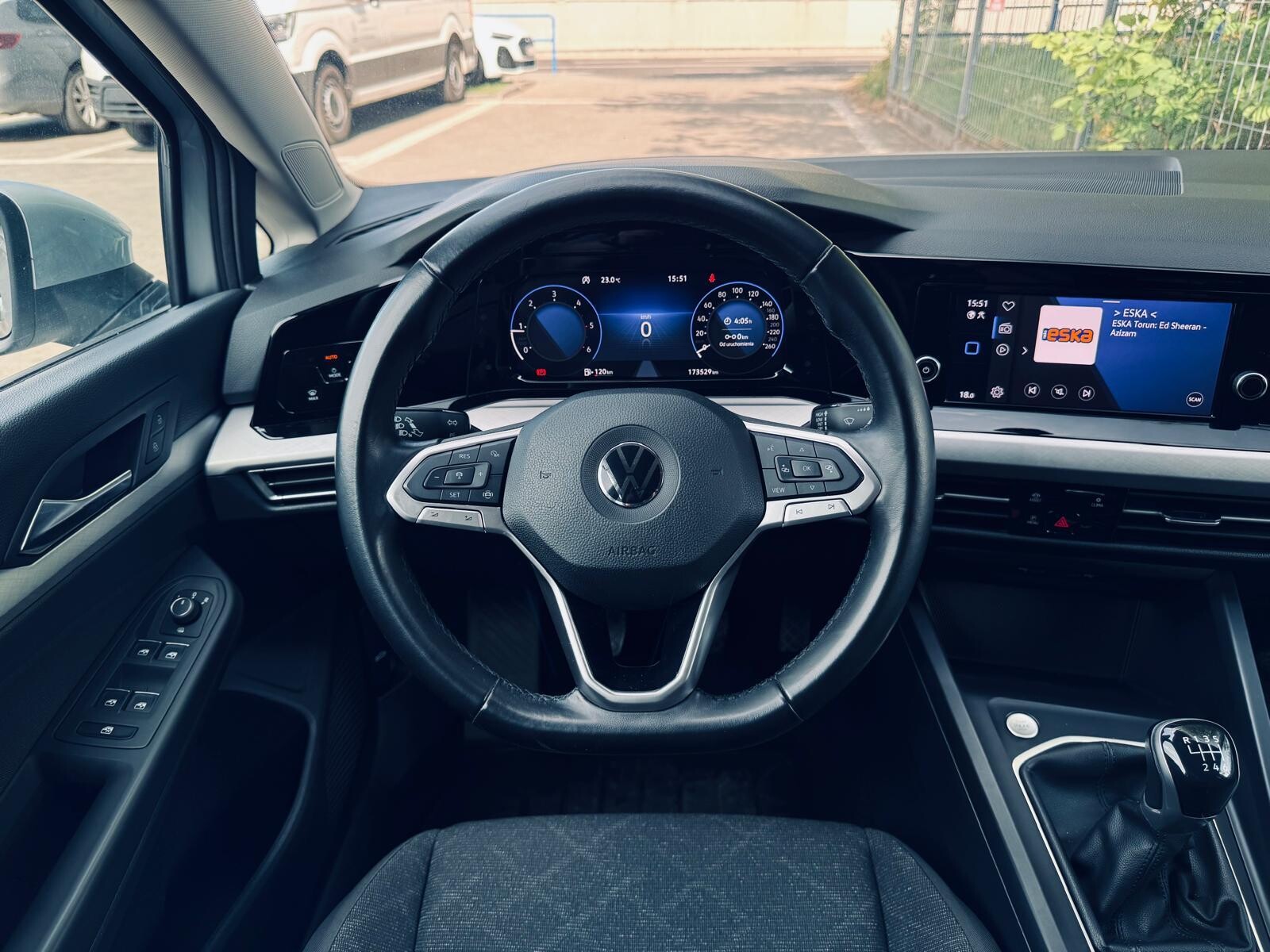 Volkswagen Golf - zdjęcie 15