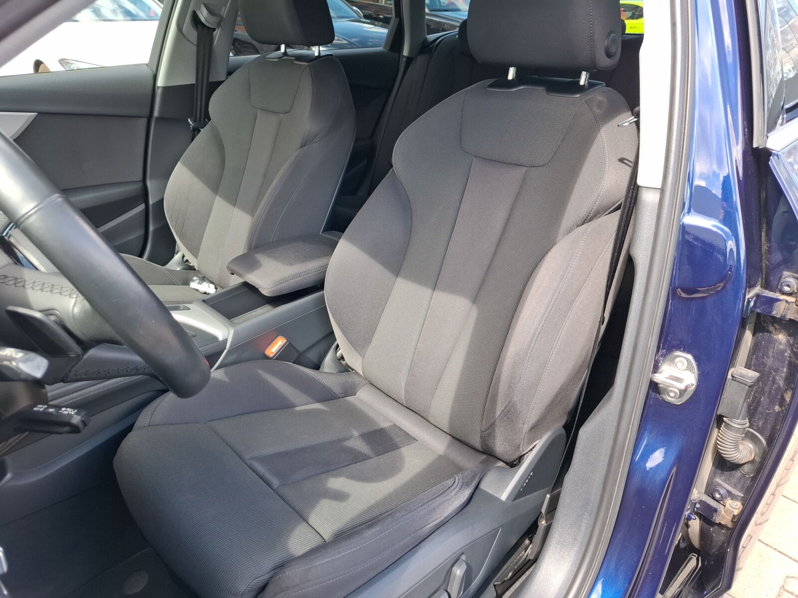 Audi A4 Avant - zdjęcie 15