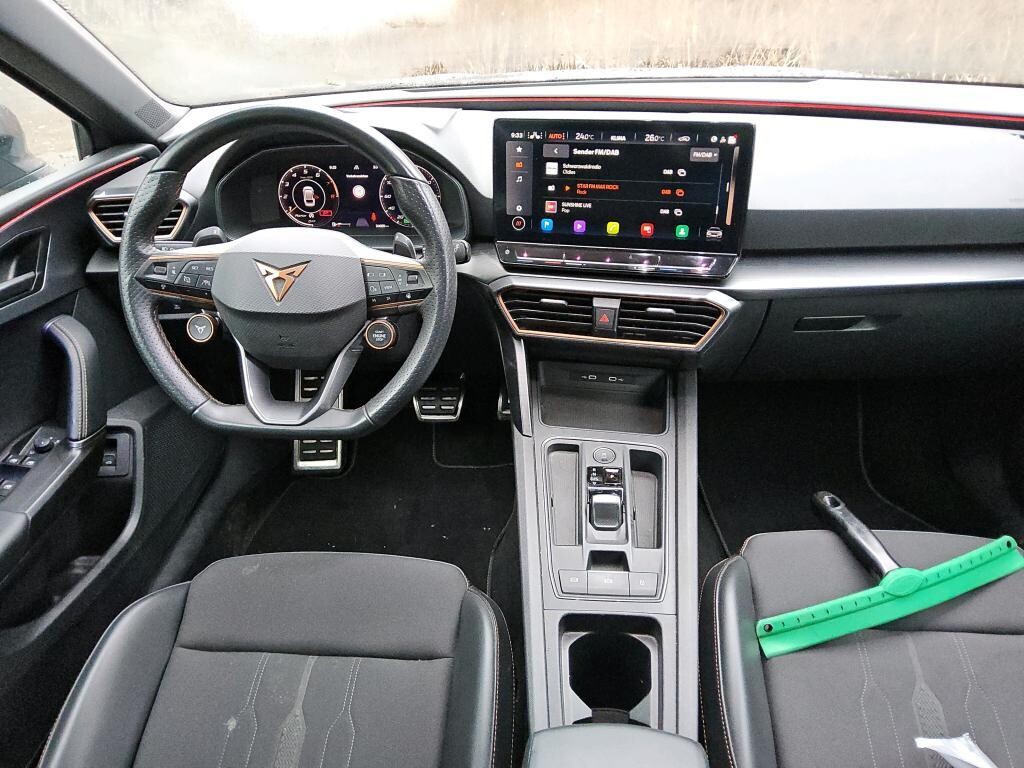 Cupra Leon - zdjęcie 3