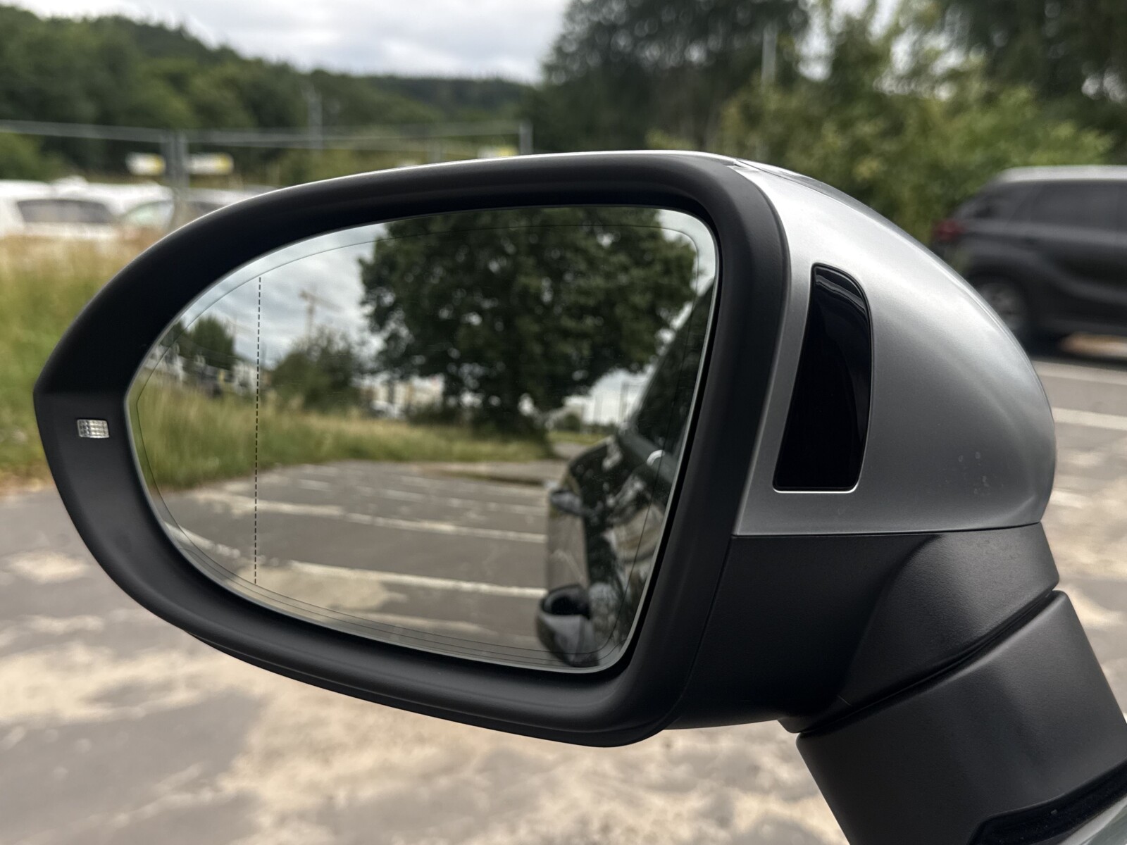 Volkswagen Arteon Shooting Brake - zdjęcie 35