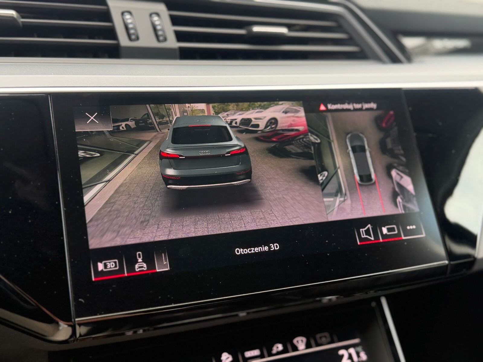 Audi e-tron Sportback - zdjęcie 32